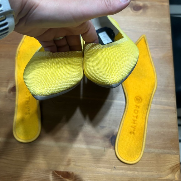 Size 10 Rothy’s Point in Sunshine - Picture 3 of 6